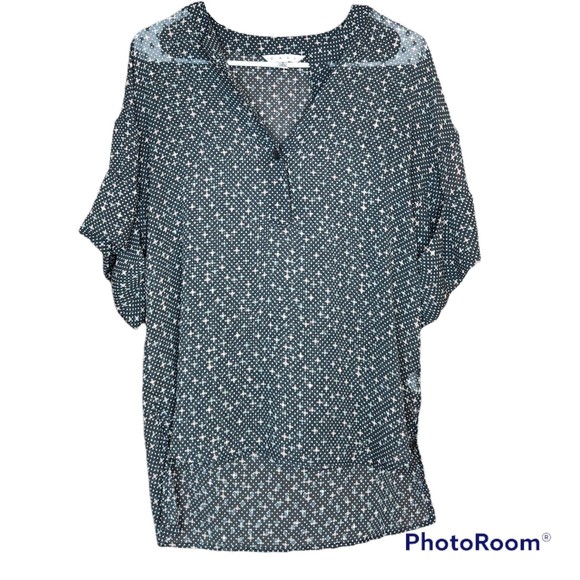 CAbi Swiss Dot Sheer Woman’s Black Short Sleeve Blouse Size Small - Picture 1 of 4